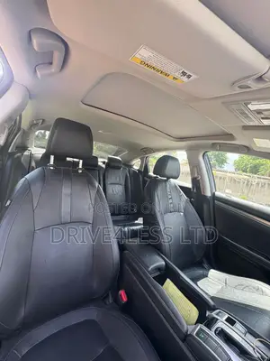 Honda Civic Touring 4dr Sedan (1.5L 4cyl) 2017 Gray