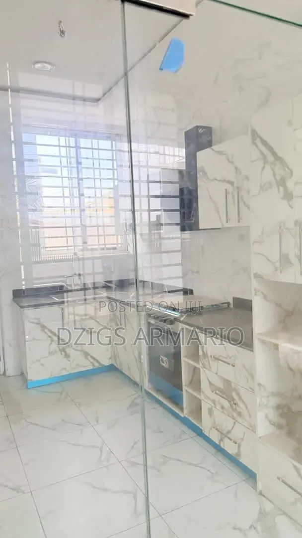 Kitchen Cabinet