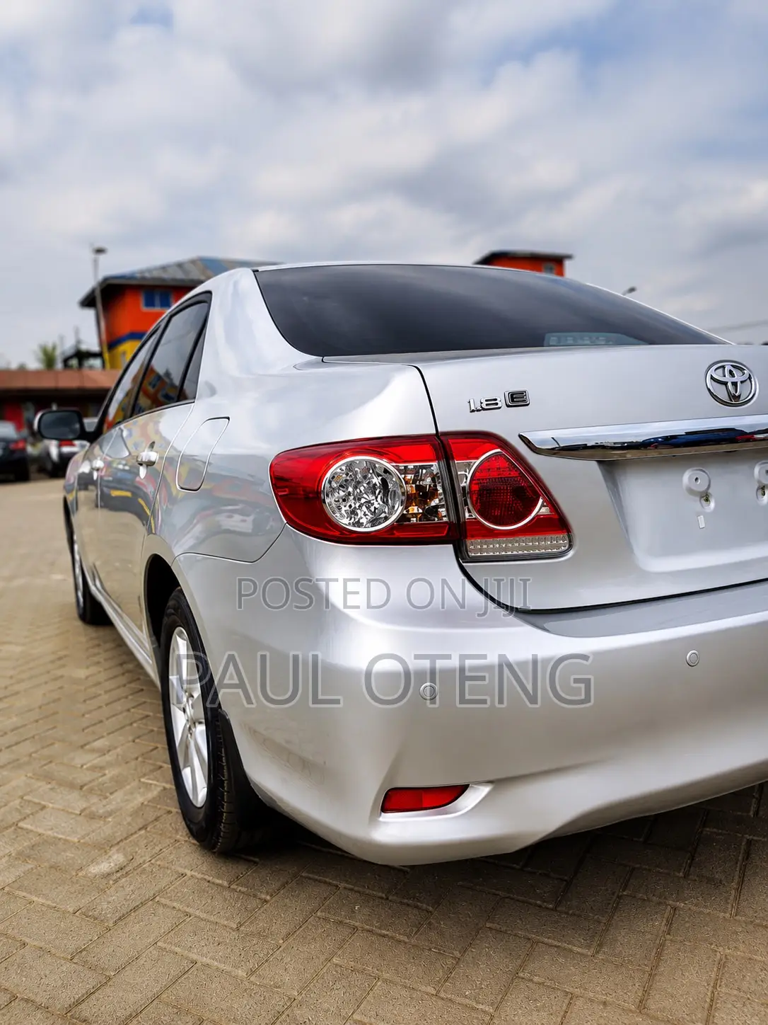 Toyota Corolla LE Special Edition 4dr Sedan (1.8L 4cyl 4A) 2013 Silver