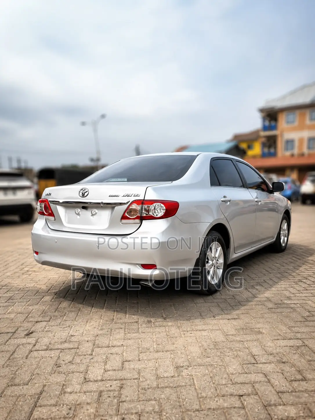 Toyota Corolla LE Special Edition 4dr Sedan (1.8L 4cyl 4A) 2013 Silver