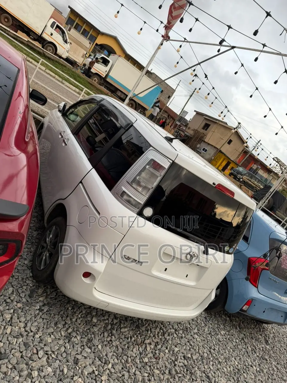 Toyota Sienta 1.5 AWD 2015 White