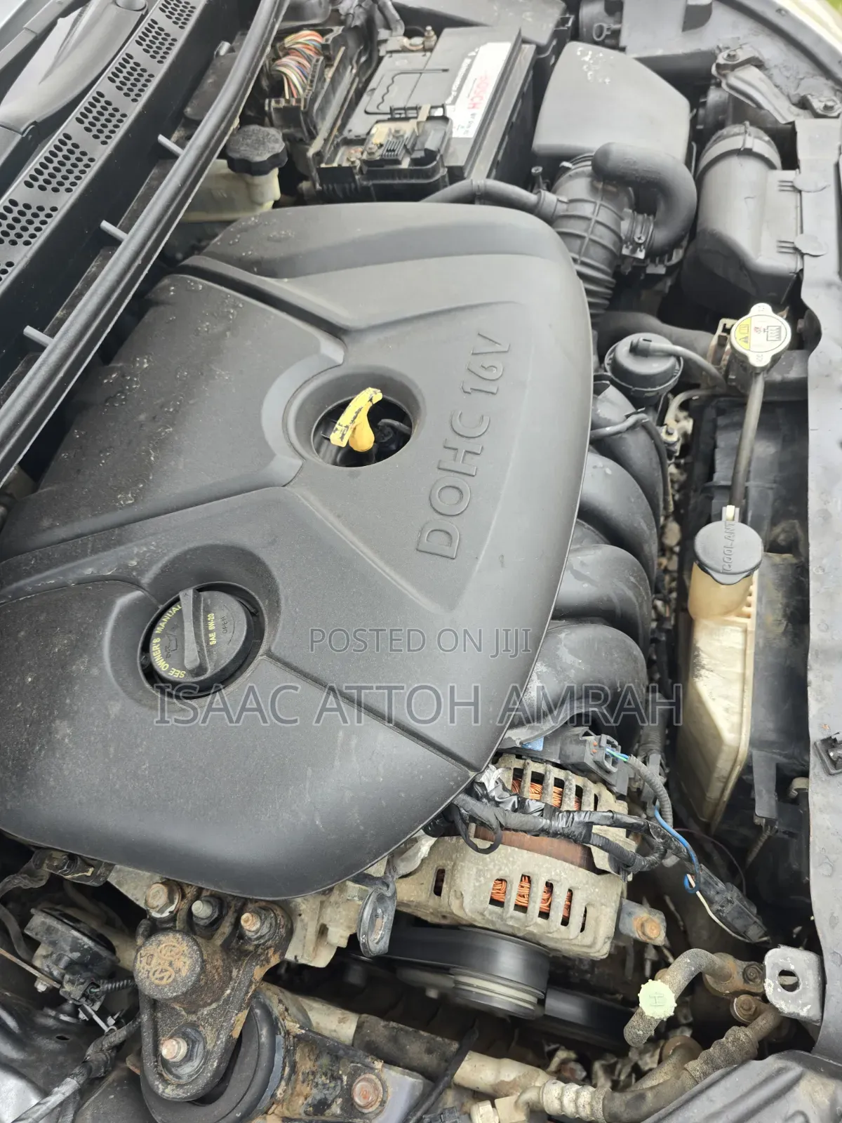 Hyundai Elantra 2015 Gray