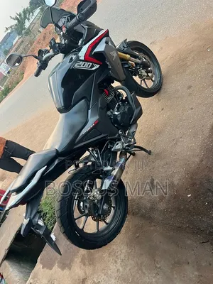 Honda CB 2025 Black