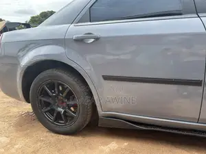 Chrysler 300C Base RWD 2015 Silver