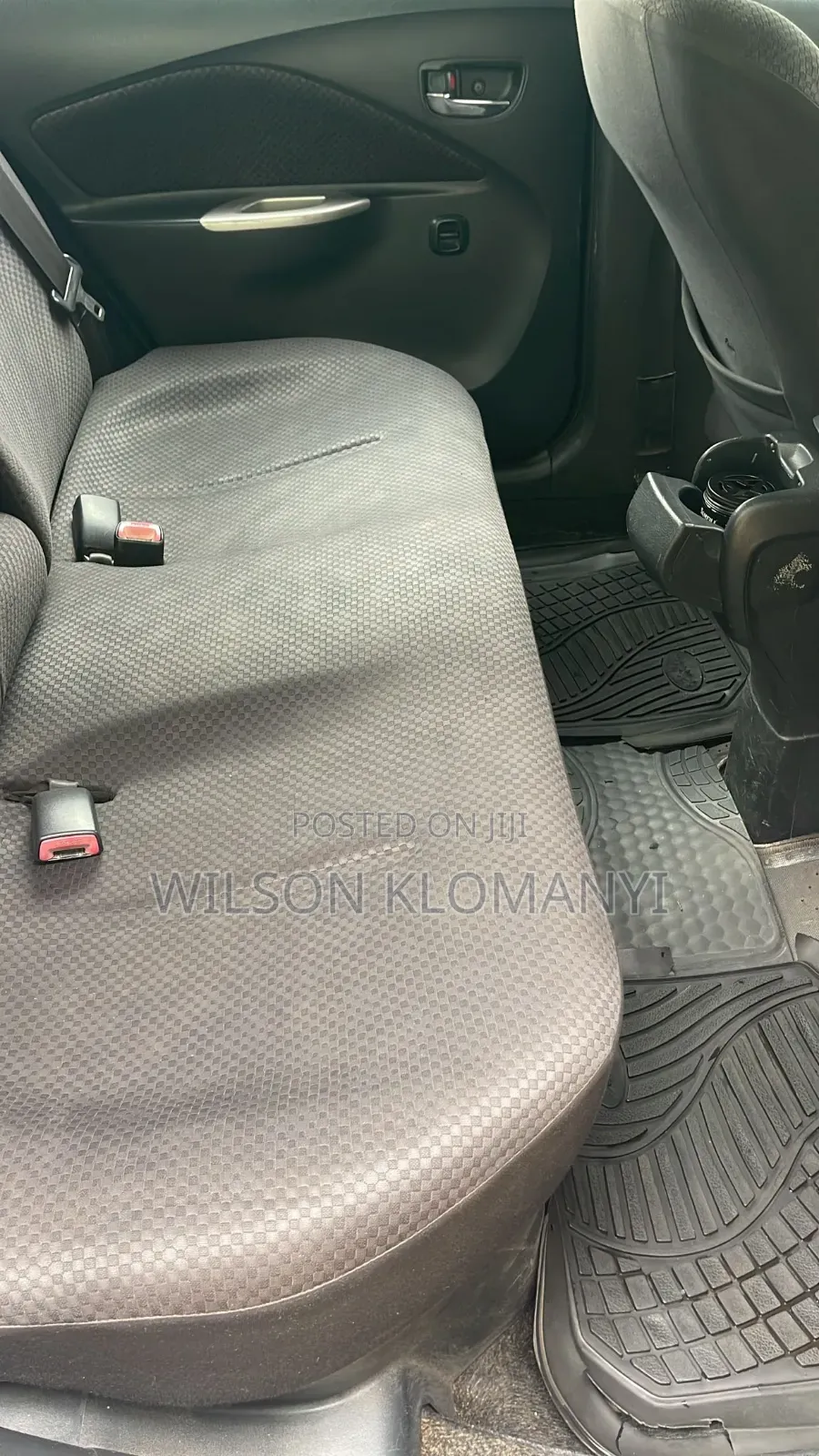 Toyota Yaris 2010 White
