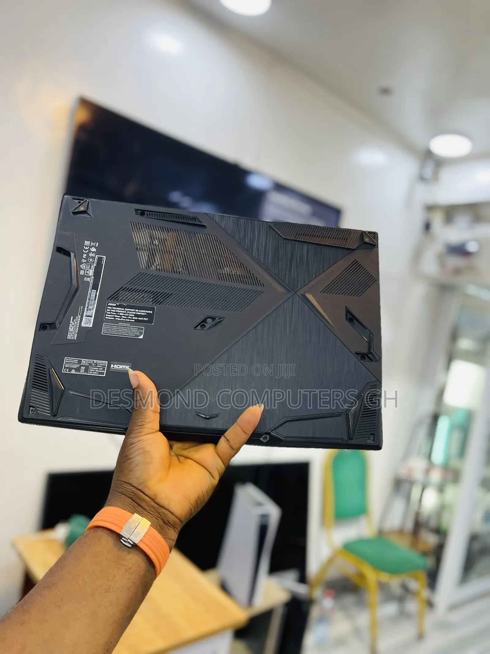Laptop MSI GF63 16GB Intel Core i5 HDD+SSD 1.5T