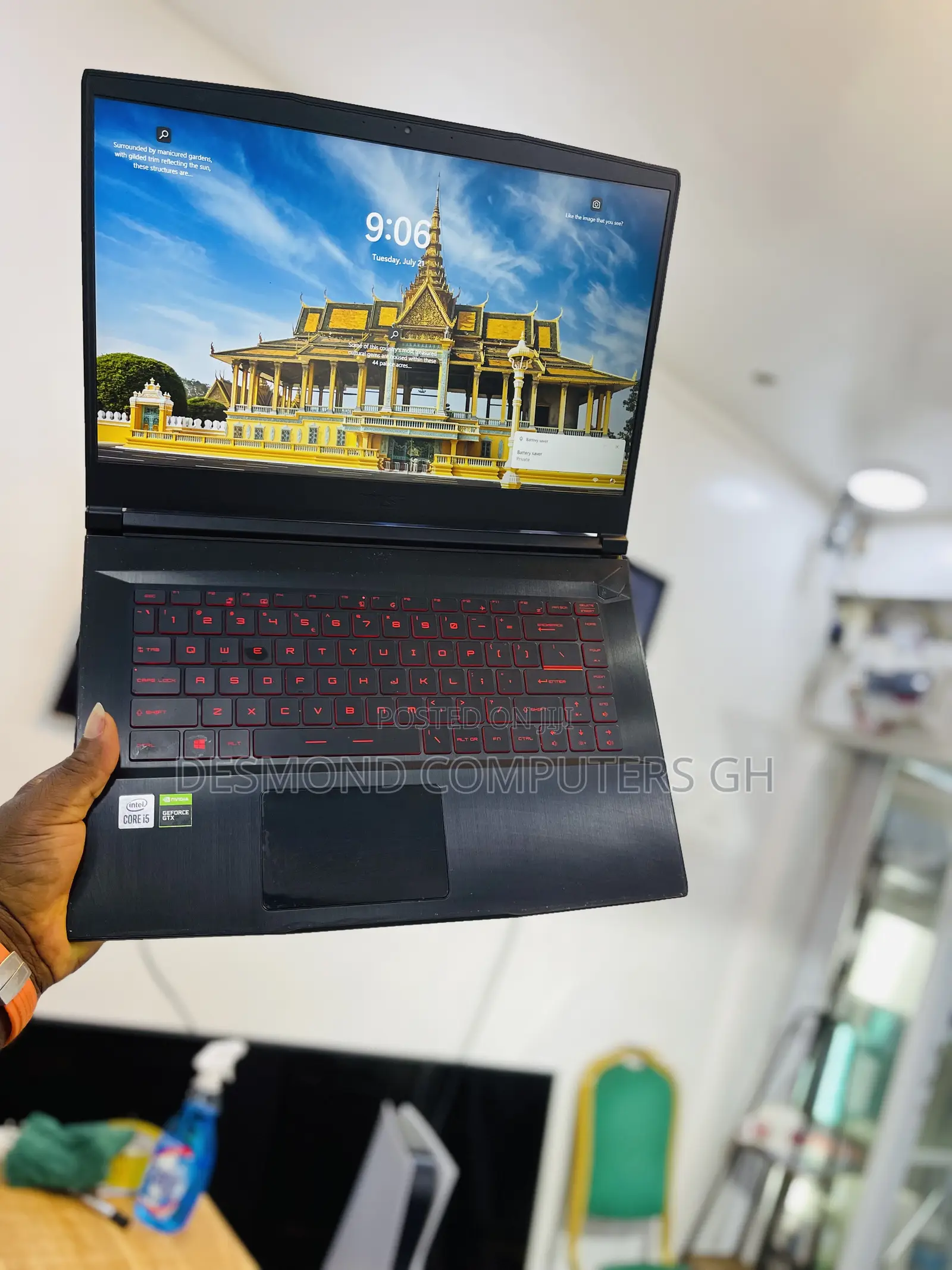 Laptop MSI GF63 16GB Intel Core i5 HDD+SSD 1.5T