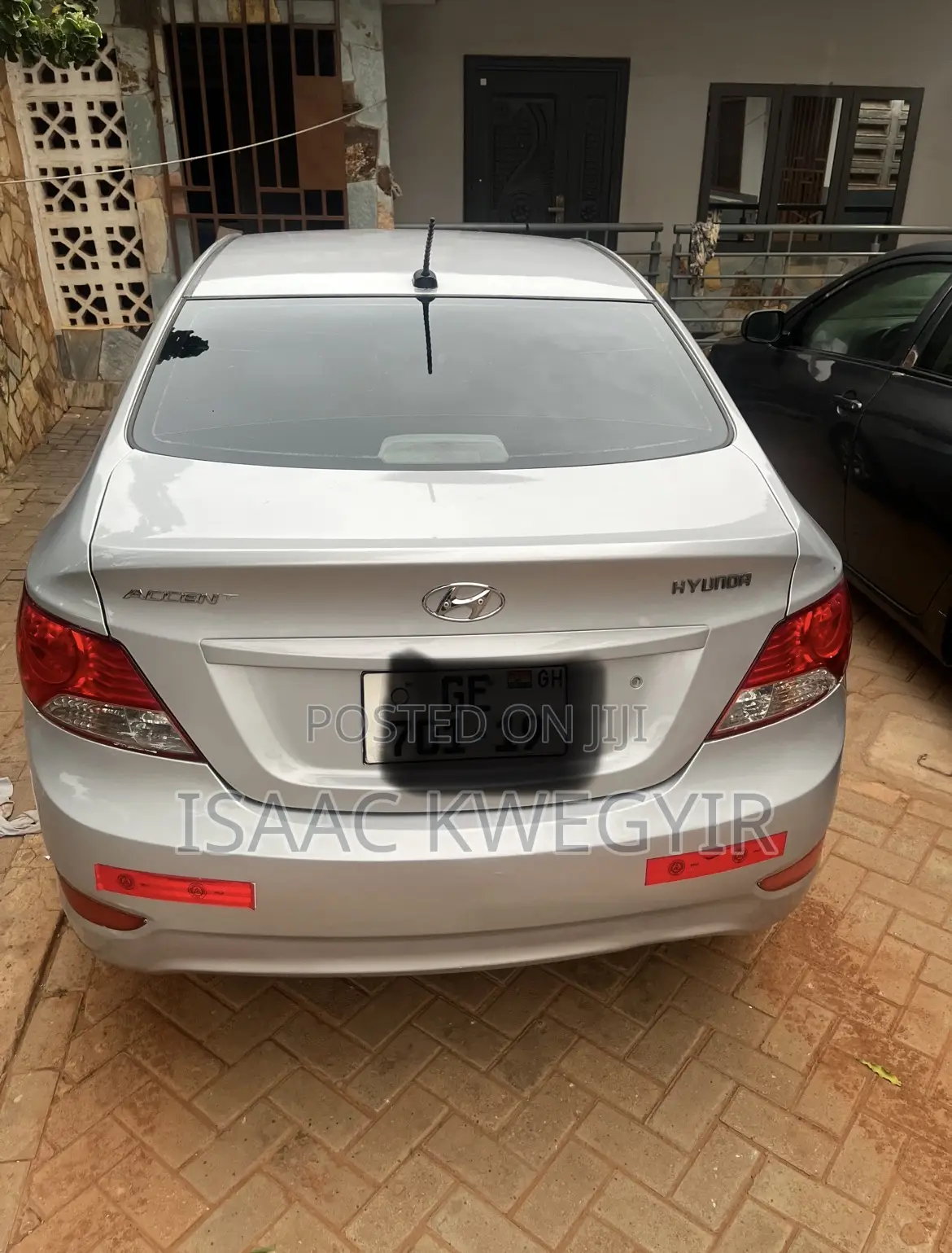 Hyundai Accent 2013 Silver