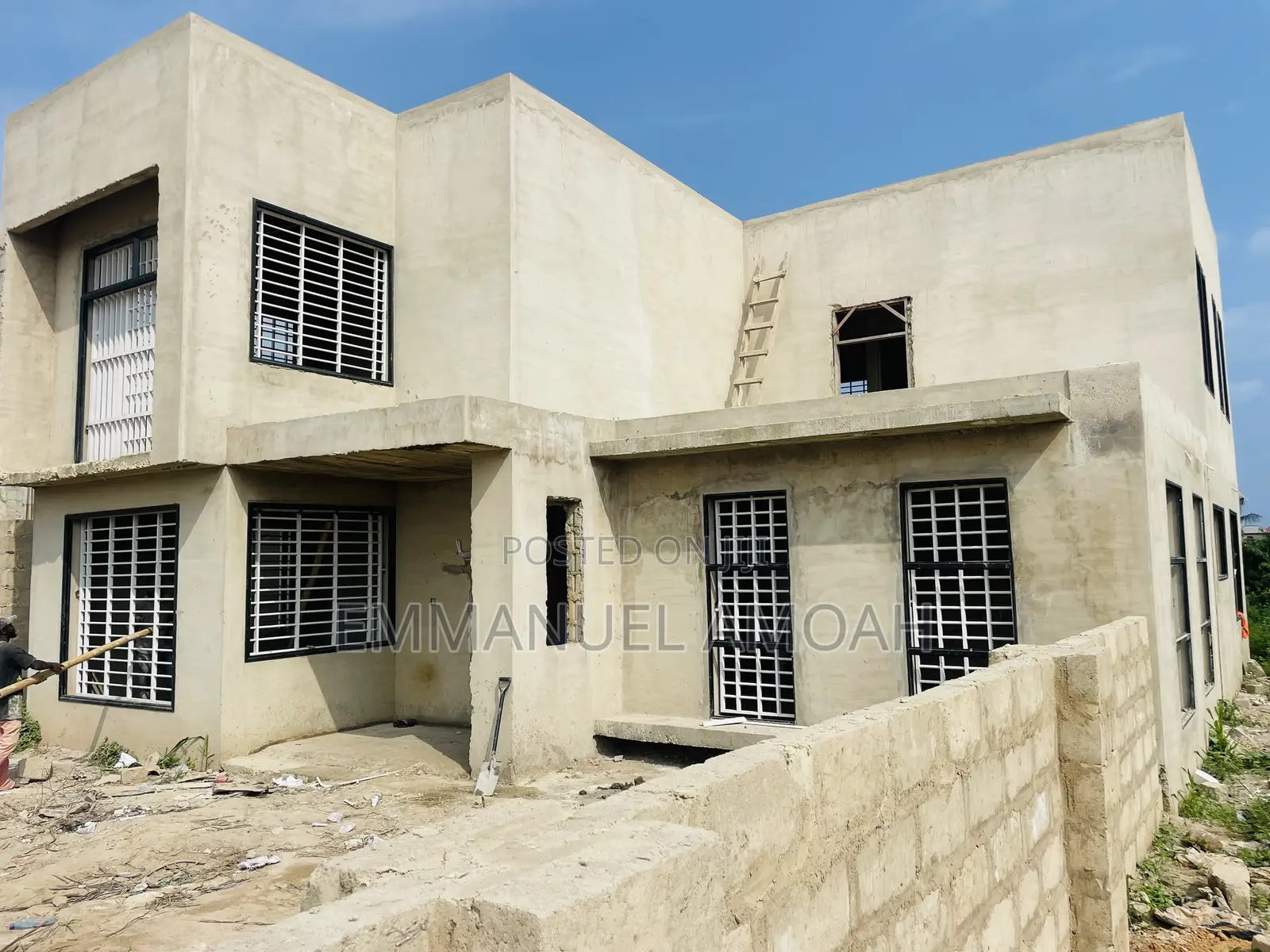 5bdrm House in Amoah, Takoradi for sale