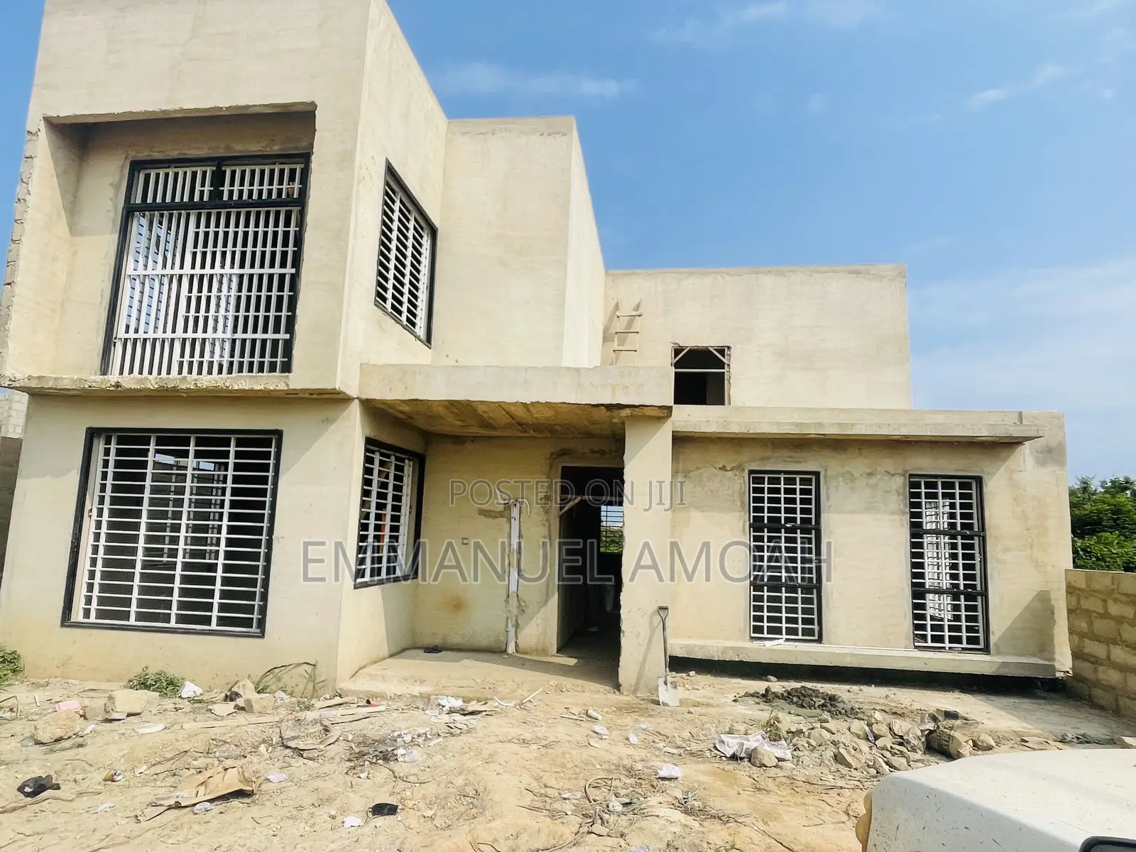 5bdrm House in Amoah, Takoradi for sale