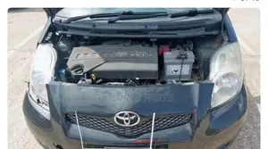 Toyota Vitz Engine 4 Plugs