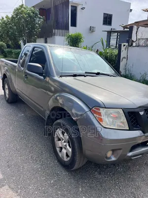 Nissan Frontier 2008 Gray