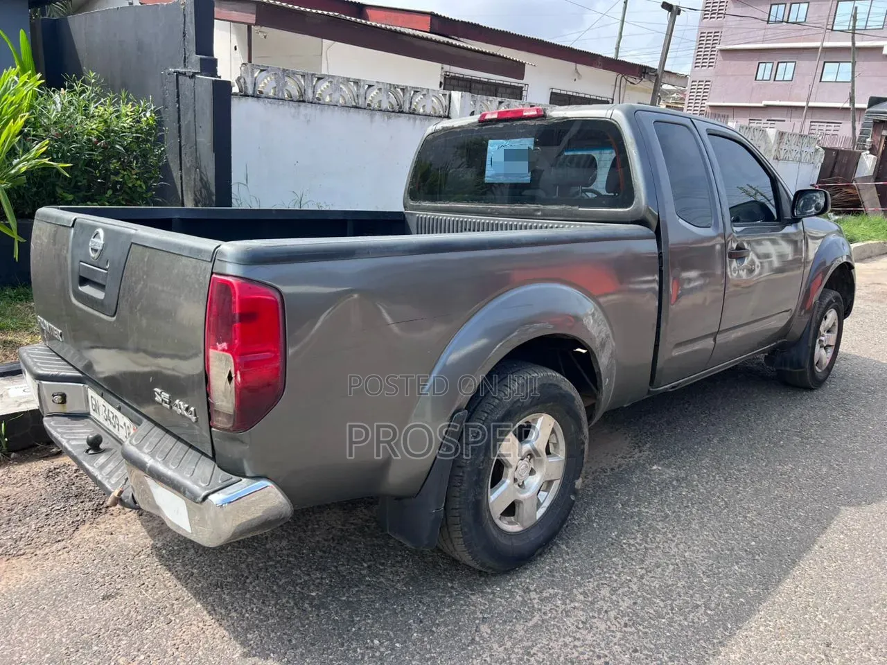 Nissan Frontier 2008 Gray