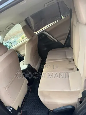 Toyota RAV4 XLE AWD (2.5L 4cyl 6A) 2017 Gray