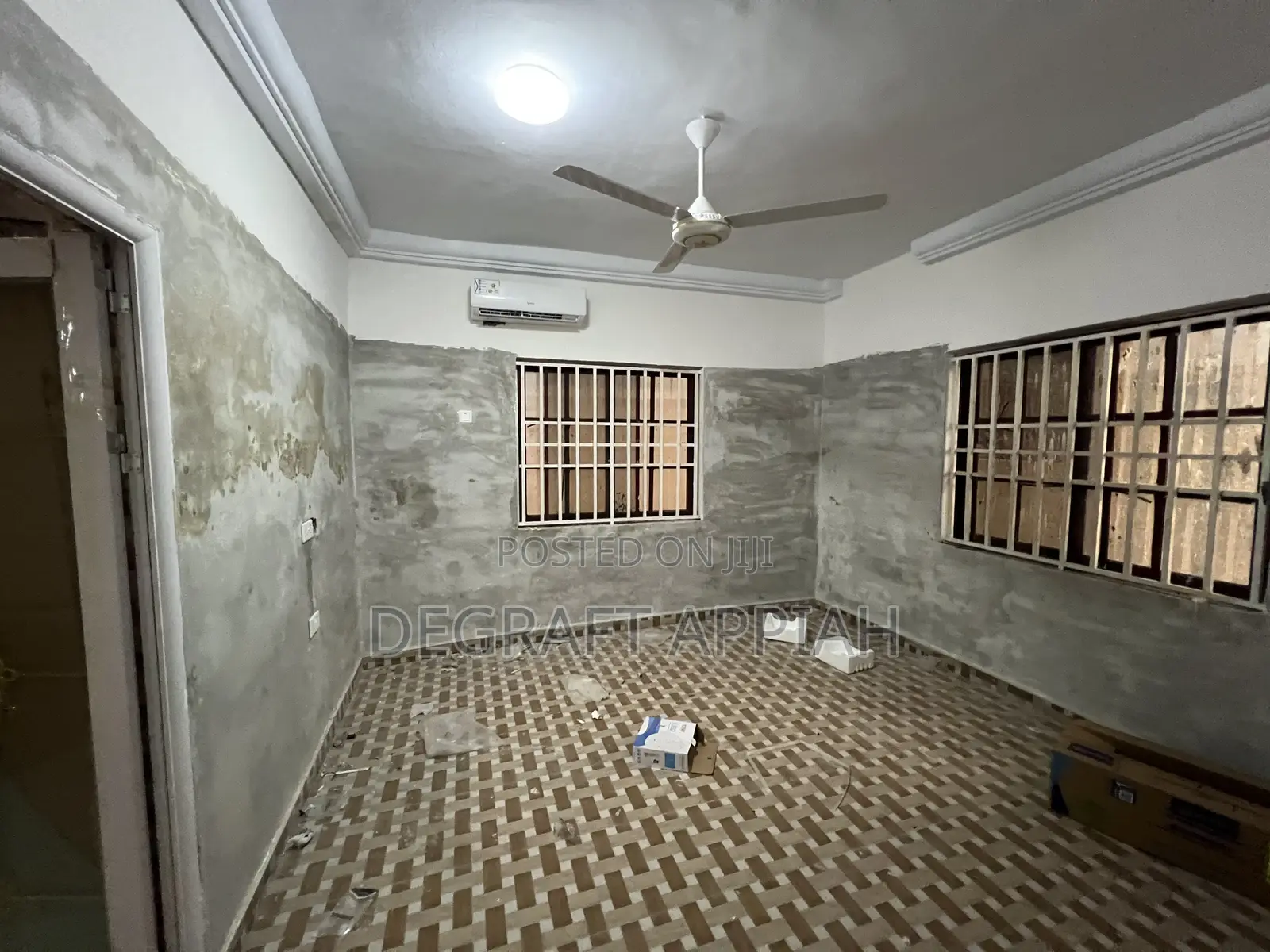 8bdrm Apartment in Kronum, Kumasi Metropolitan for sale