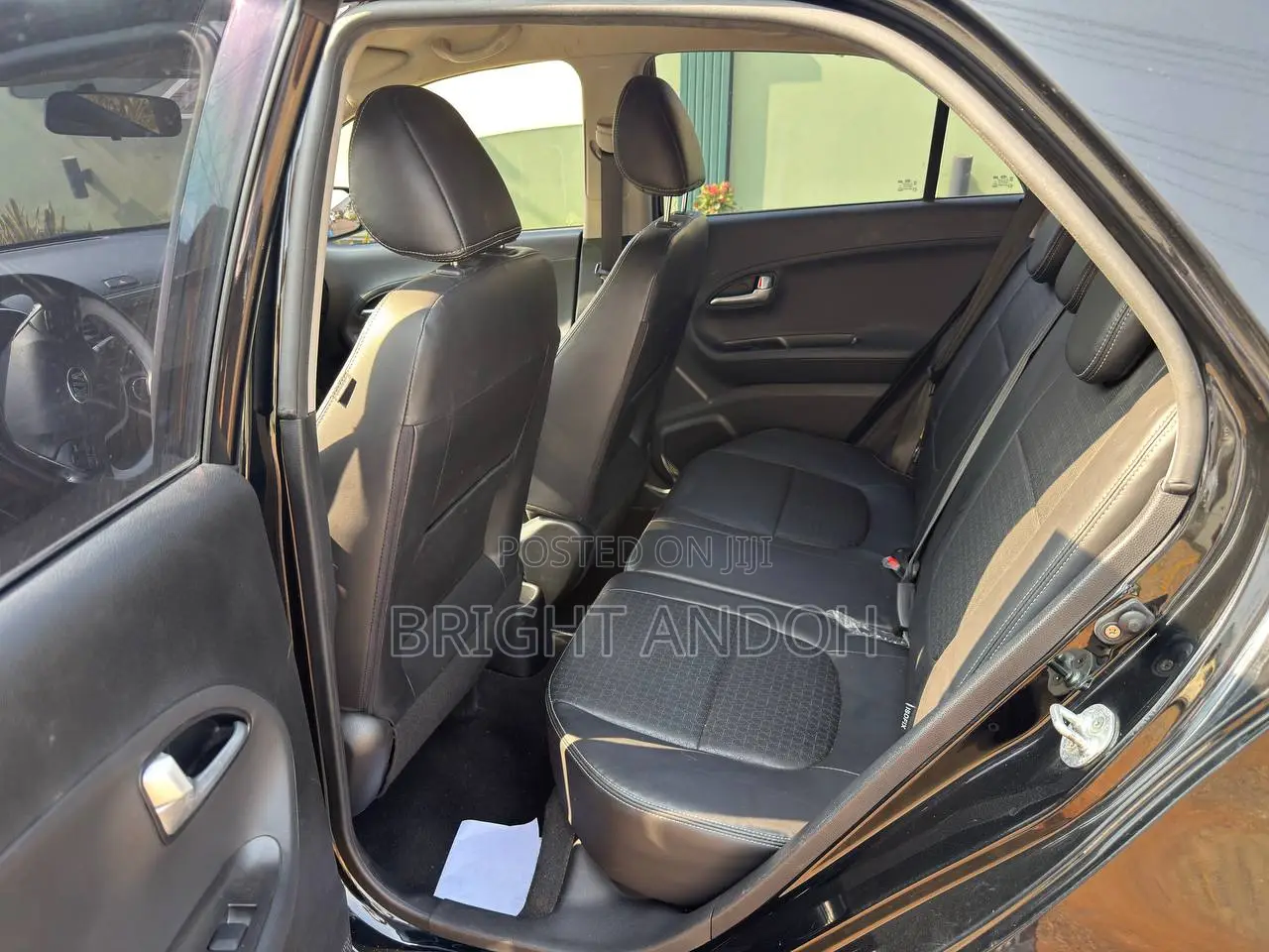 Car 2016 Black