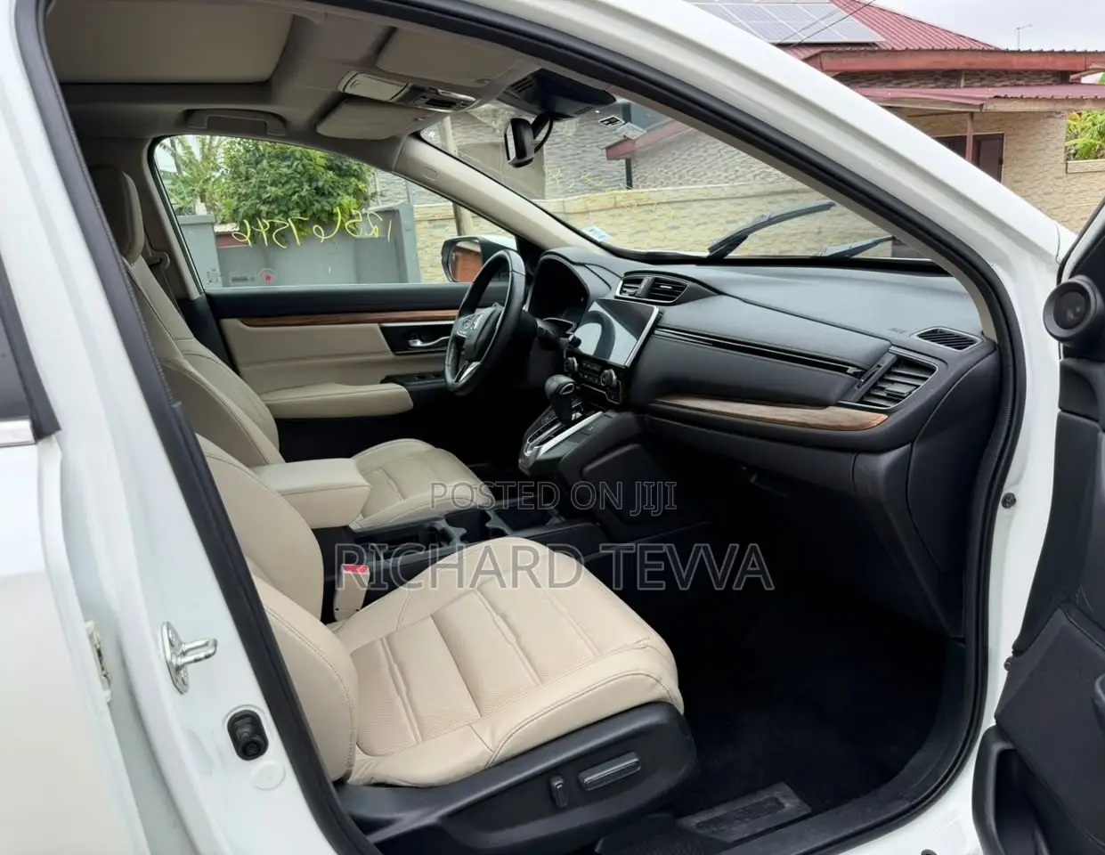Honda CR-V Touring AWD 2018 White