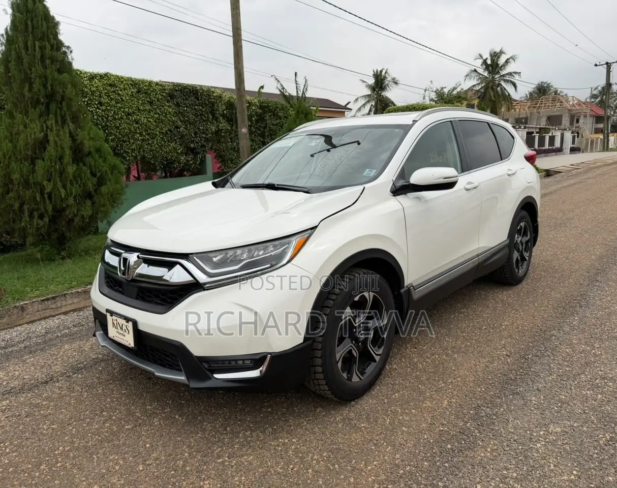 Honda CR-V Touring AWD 2018 White