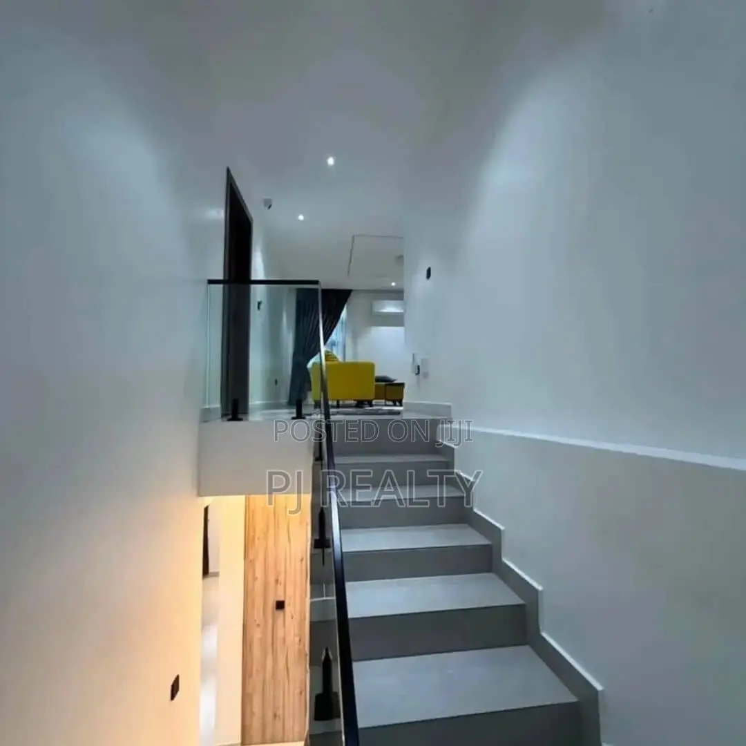 4bdrm House in East Legon for sale