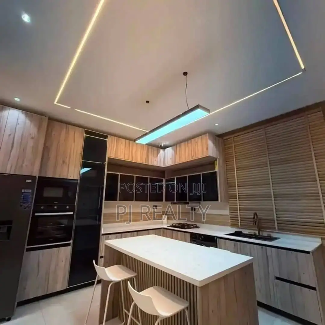 4bdrm House in East Legon for sale