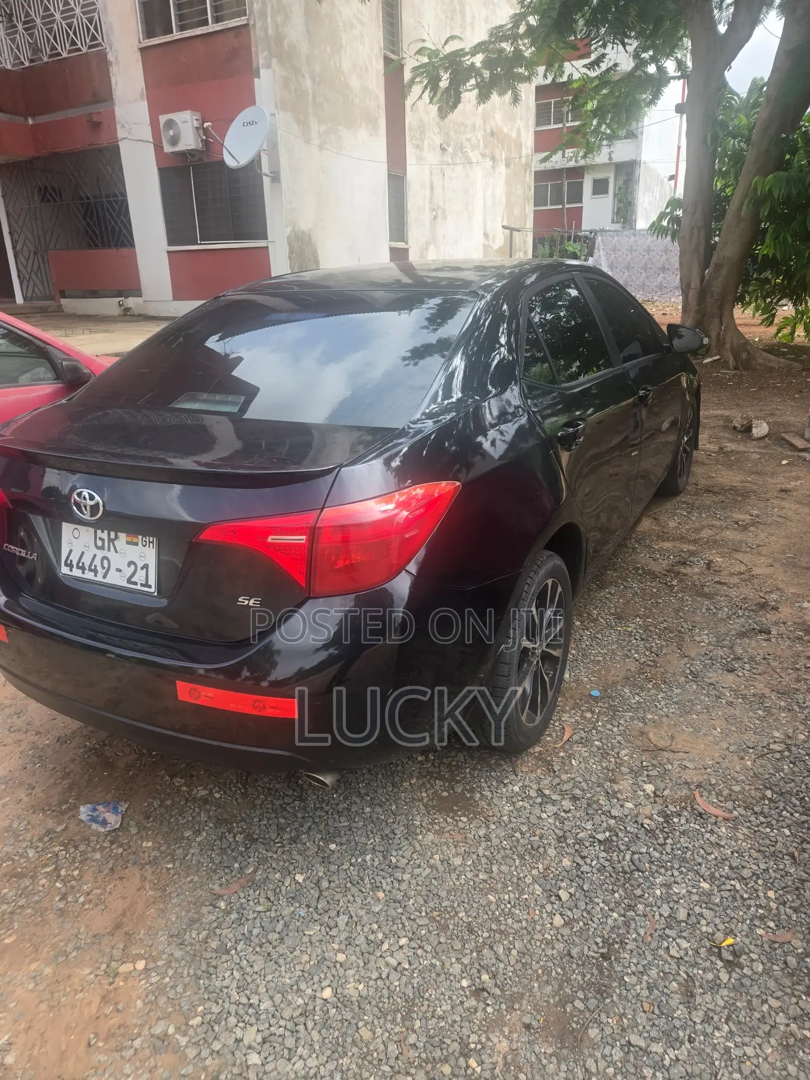 Toyota Corolla SE 4dr Sedan (1.8L 4cyl CVT) 2017 Black