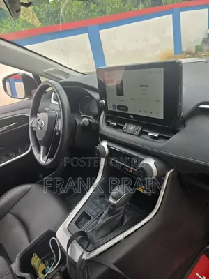 Toyota RAV4 XLE FWD 2024 Gray