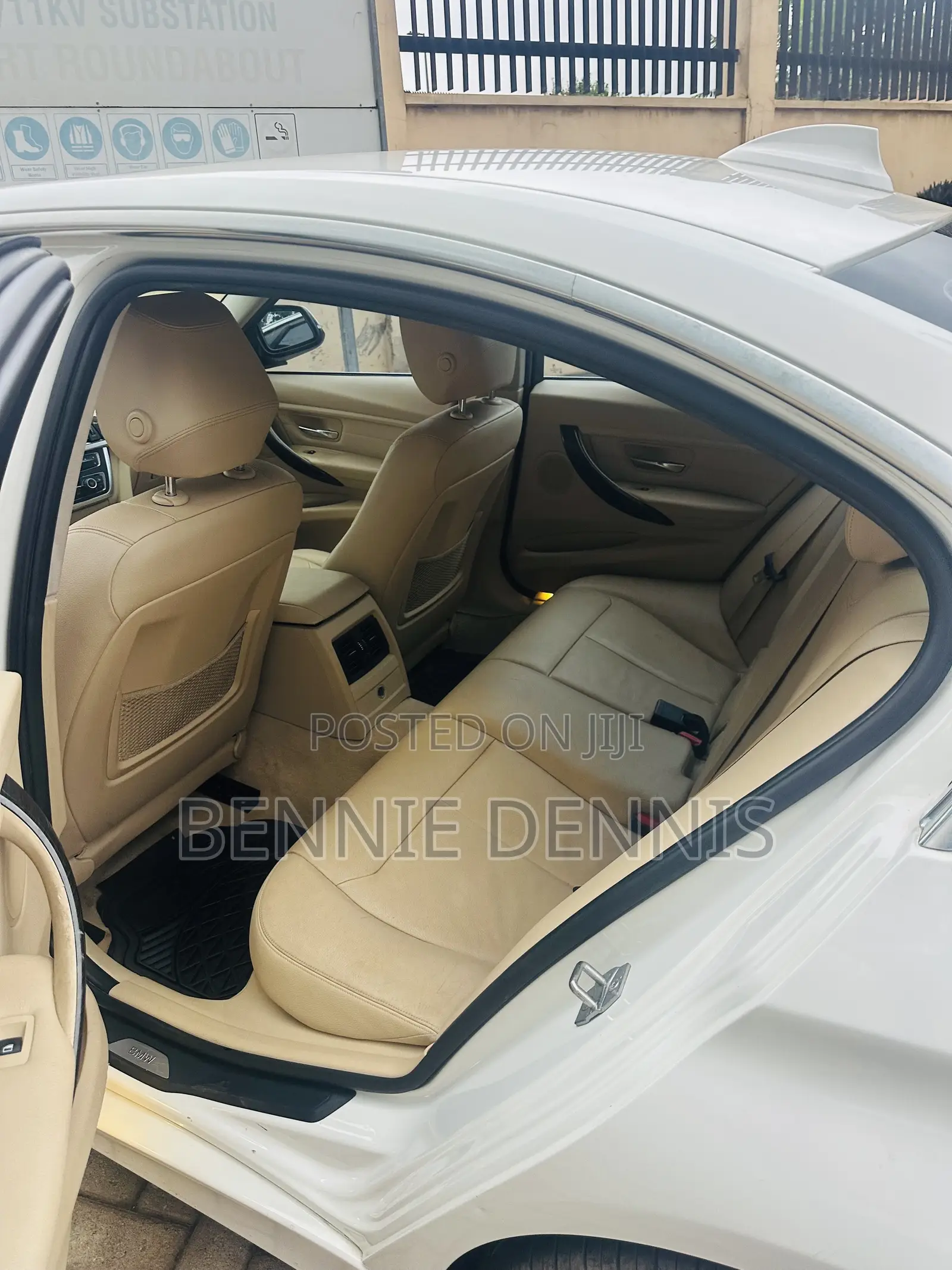 BMW 3 Series 328i RWD 2013 White