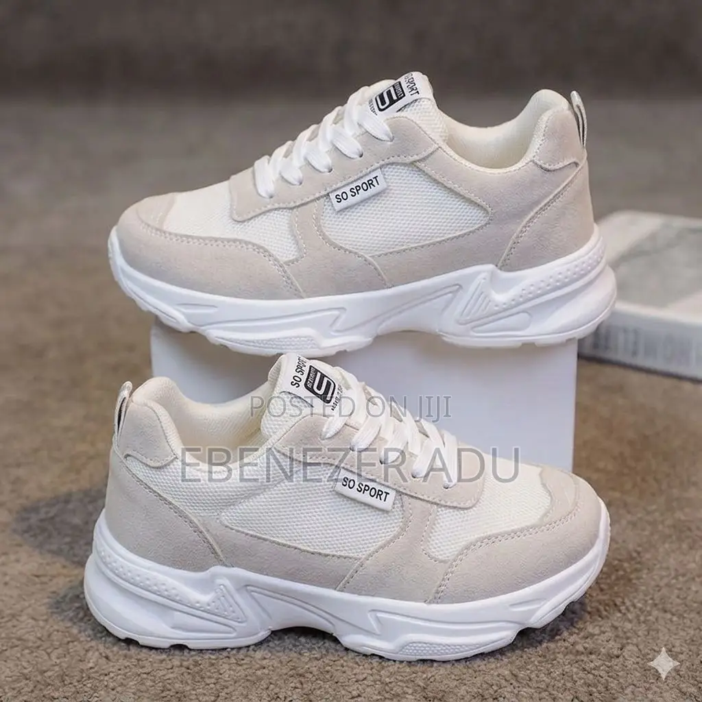 Original Adidas Sneakers– Sleek, Comfortable Long-Lasting