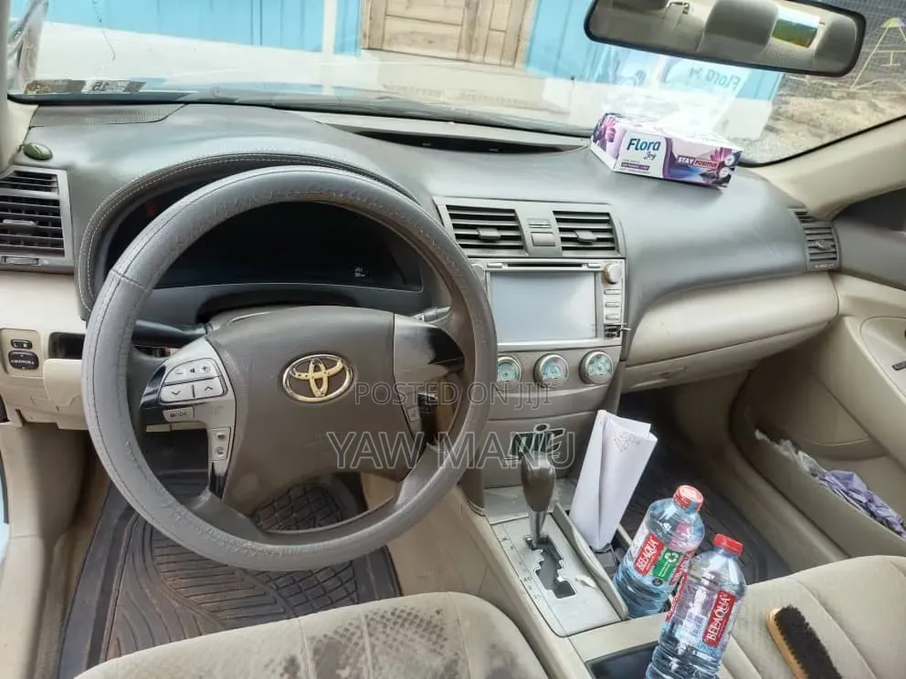 Toyota Camry 2011 Green