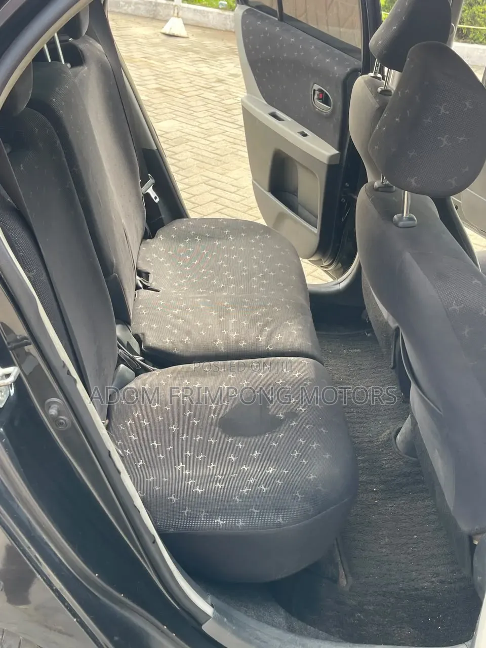 Toyota Vitz 2010 Black
