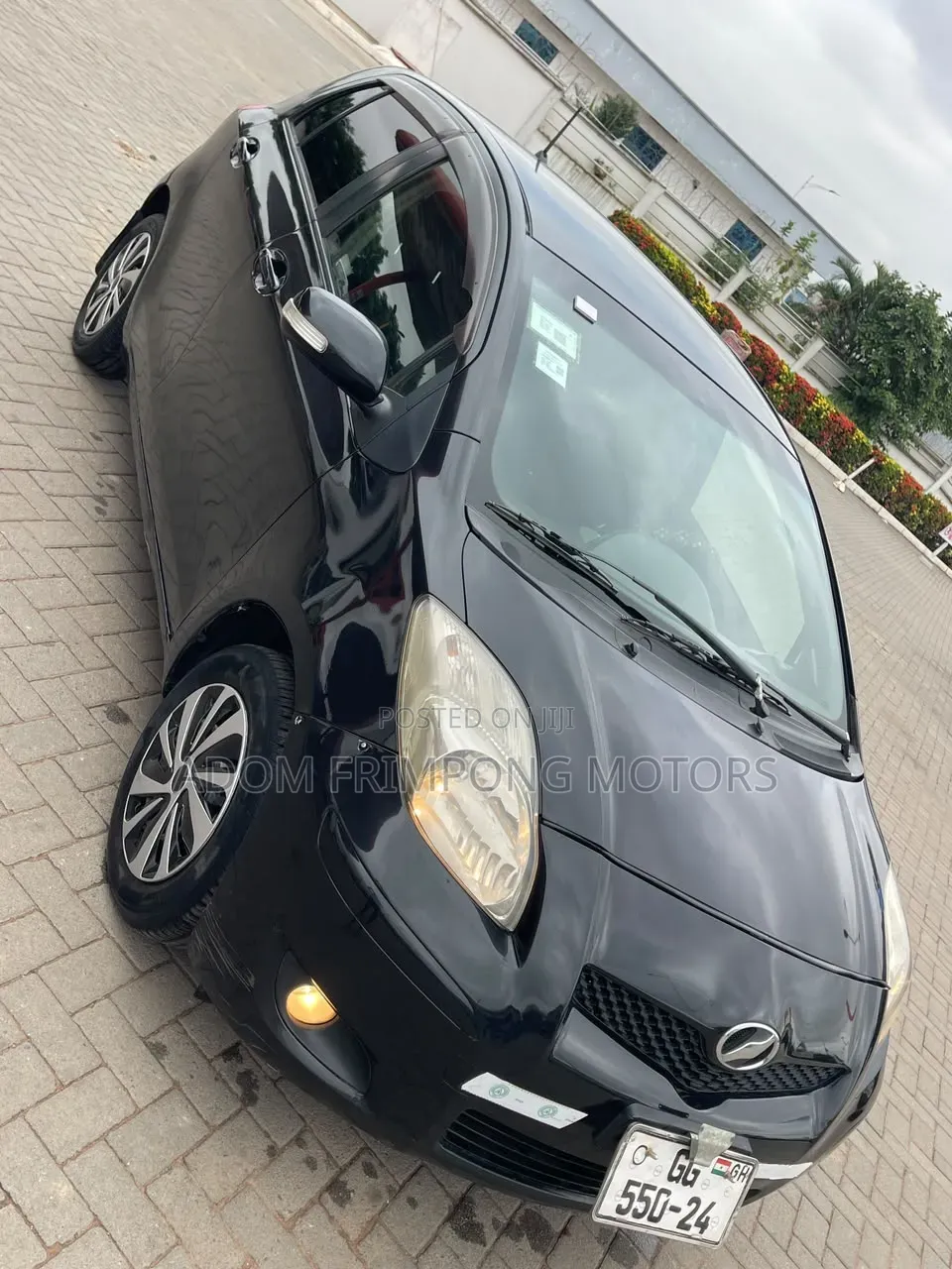 Toyota Vitz 2010 Black