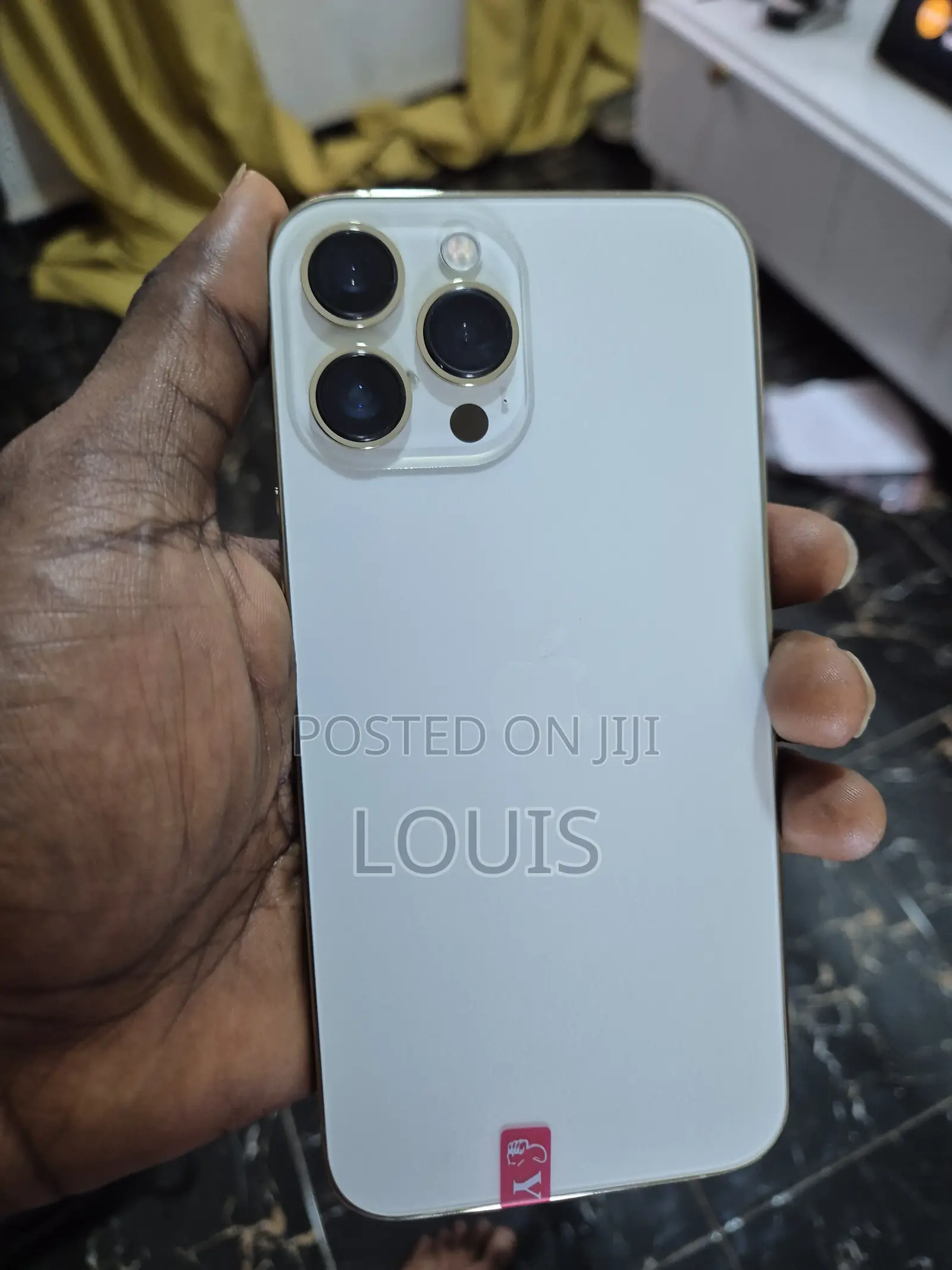 New Apple iPhone 15 Pro Max 256 GB White