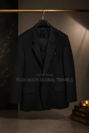 UK Used Men's Black Pinstripe Suit – Size XL (42) – Trouser Waist 40