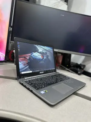 Laptop Asus K50IN 8GB Intel Core i5 SSD 256GB