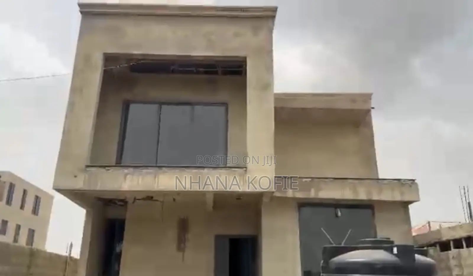 5bdrm House in East Legon for sale