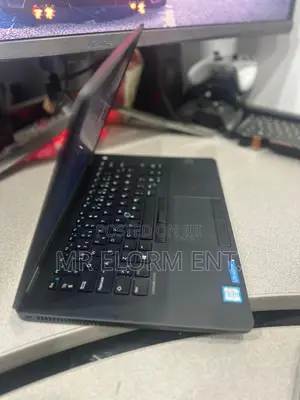 Laptop Dell Latitude 7480 12GB Intel Core i7 SSD 256GB