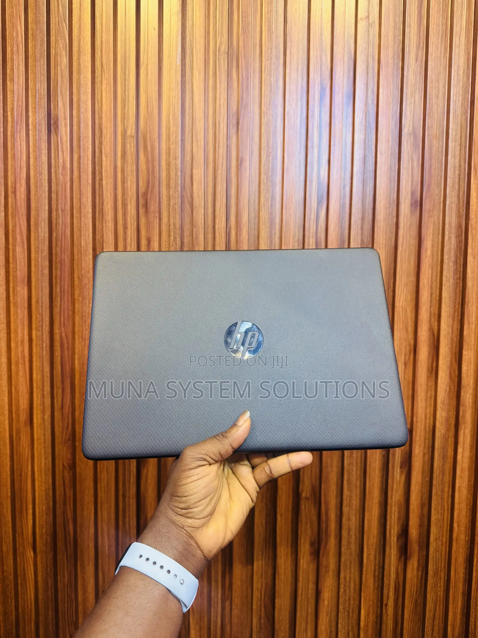 Laptop HP 15 4GB Intel SSD 60GB