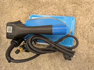 Britex Heavy-Duty Steam Iron – High-Quality Electric Iron