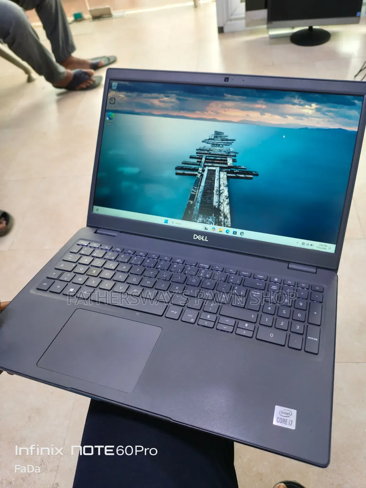Laptop Dell Latitude 3510 8GB Intel Core i7 SSD 128GB