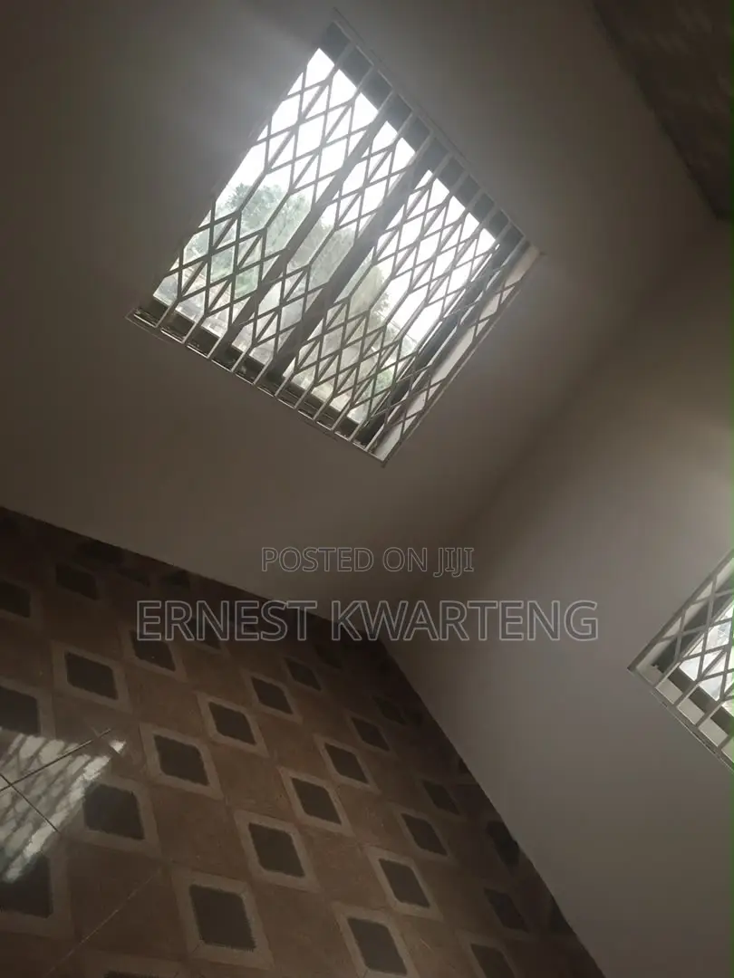 2bdrm House in Super Elite, Sowutwuom for rent