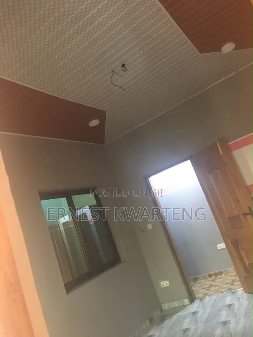 2bdrm House in Super Elite, Sowutwuom for rent