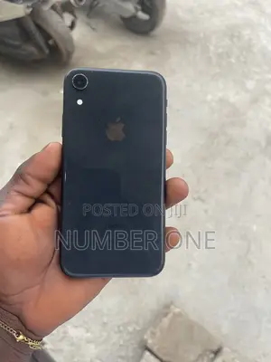 Apple iPhone XR 64 GB Black