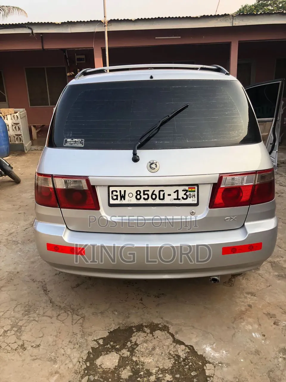 Kia Carens 2011 Silver
