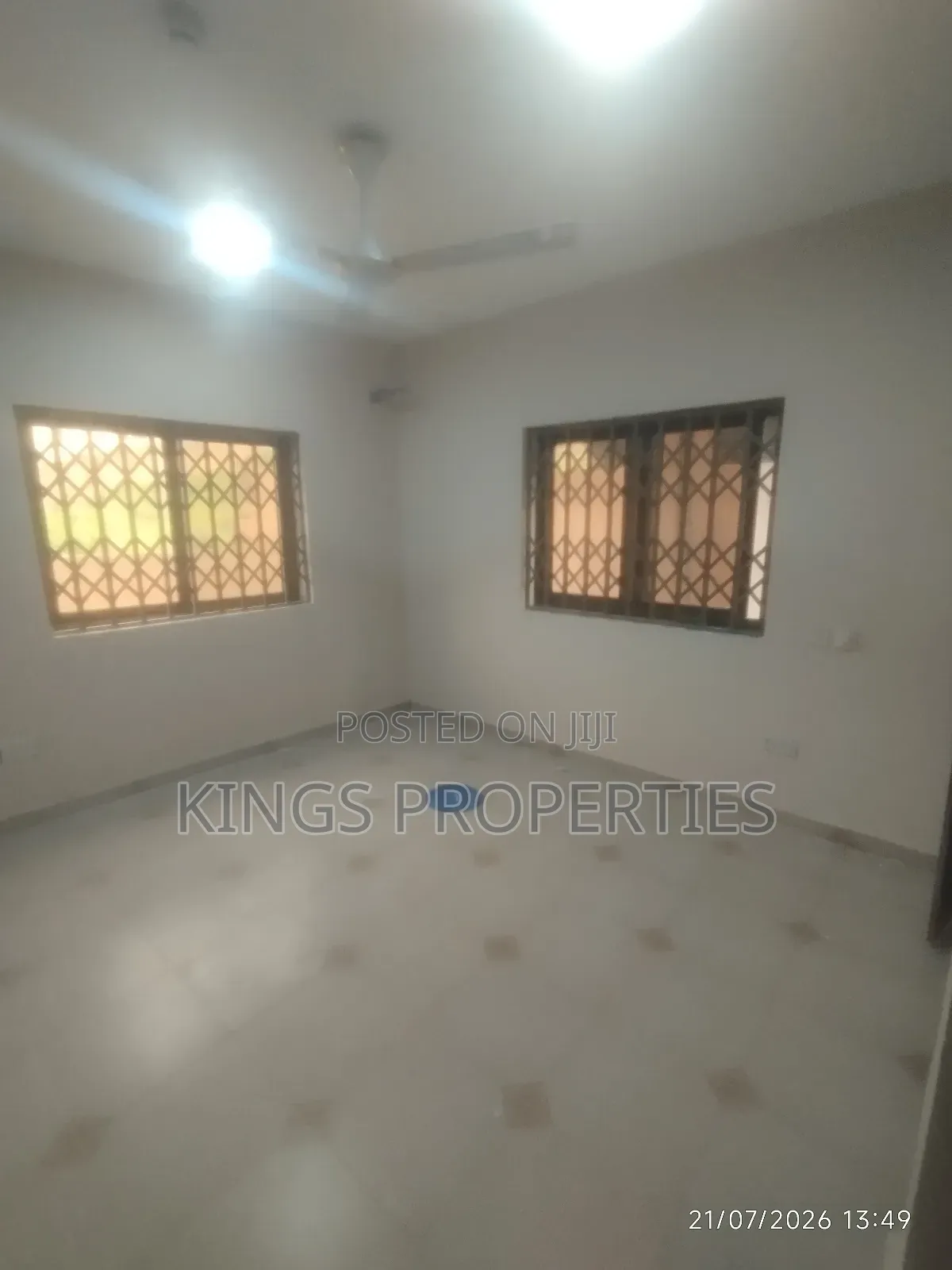 2bdrm Apartment in West Hills Mall Area for rent