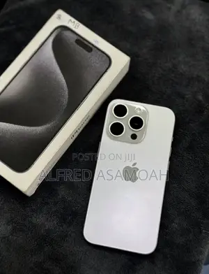 Apple iPhone 15 Pro Max 512 GB Silver