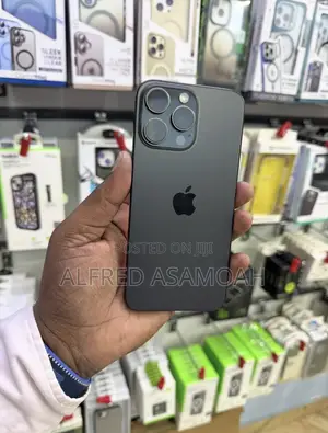 Apple iPhone 15 Pro Max 512 GB Black