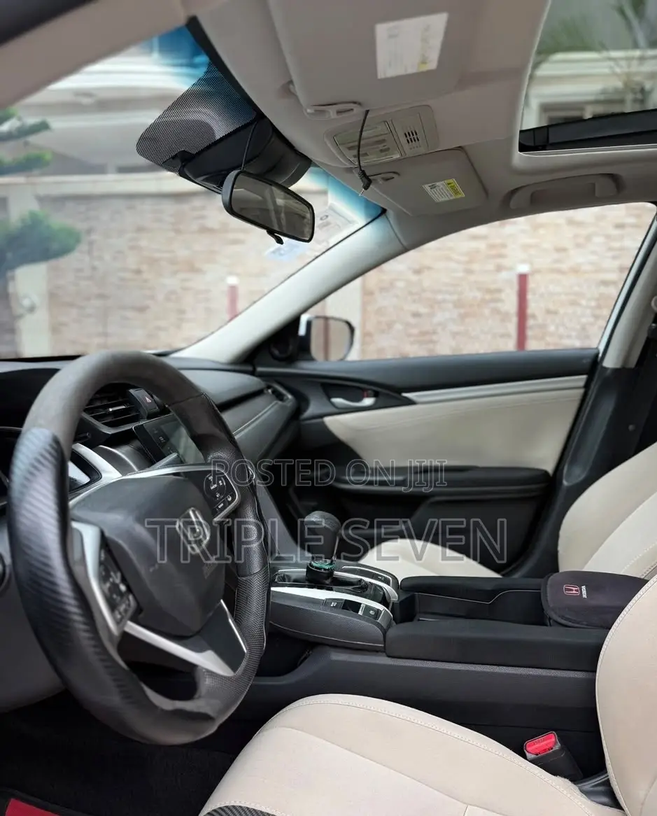 Honda Civic 2017 White