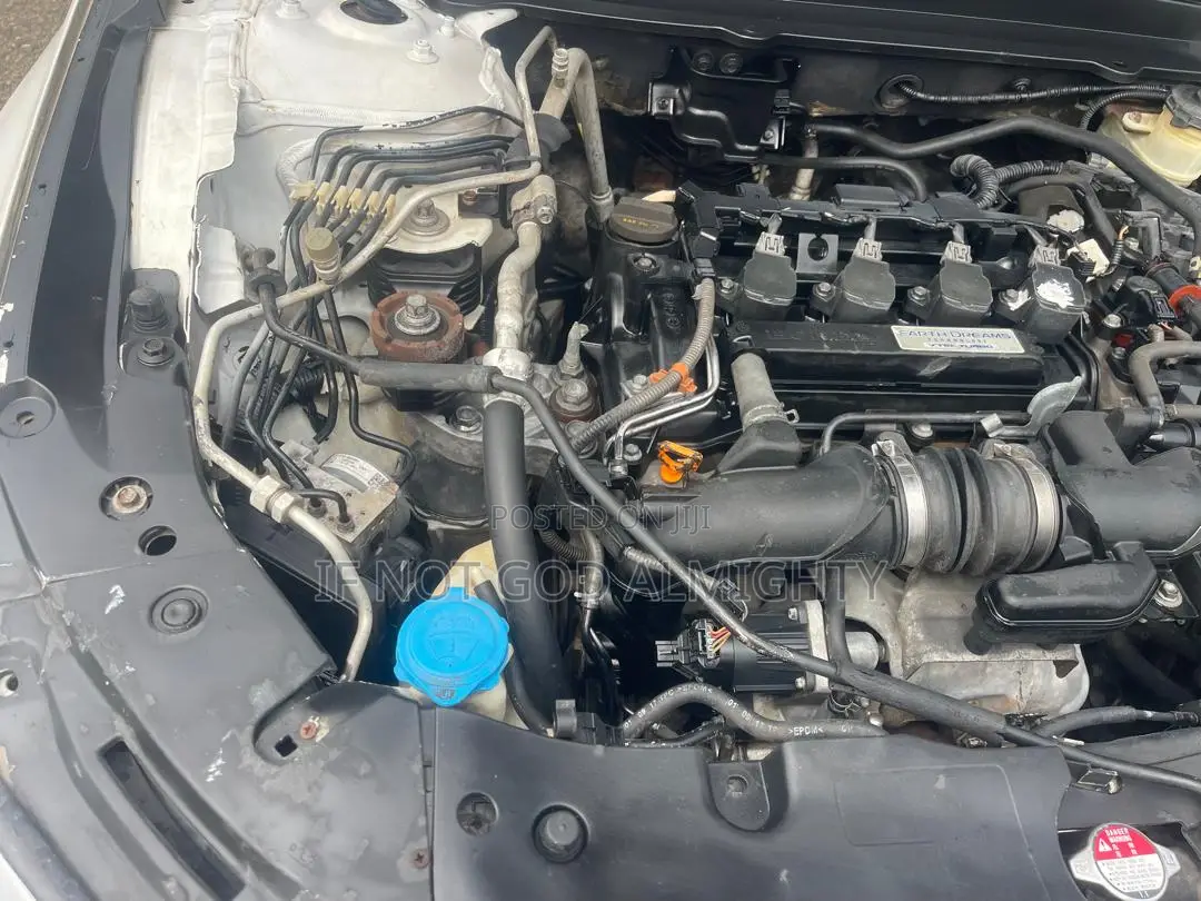 Honda Accord Sport (1.5L 4cyl Turbo 6M) 2019 White