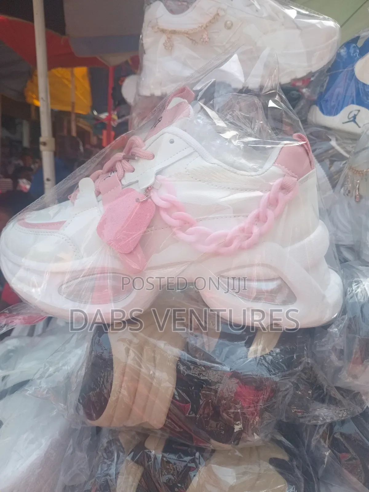 Elegant Ladies Sneakers. Size 36-42