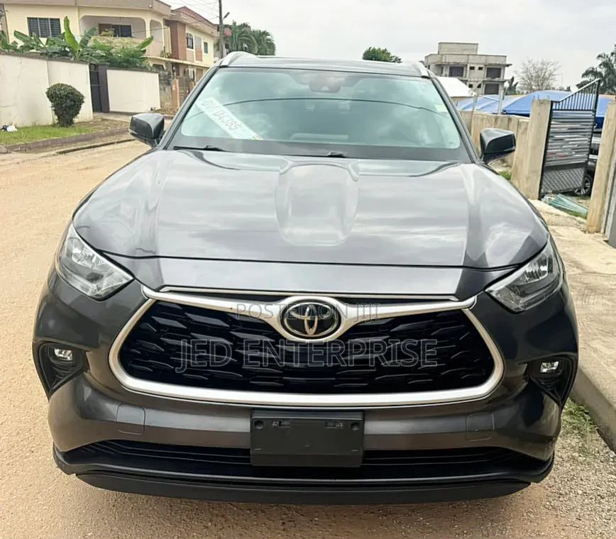 Toyota Highlander 2022 Gray